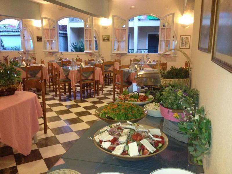 Opera Blue Corfu 4* גאוביה