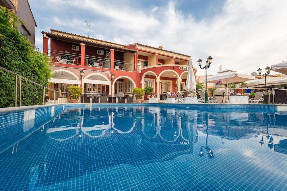 Opera Blue Corfu 4* Gouviá